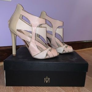 Truth or Dare by Madonna Kralike heel size 8